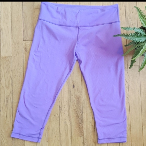 lululemon athletica Pants - Lululemon Wunder under crops